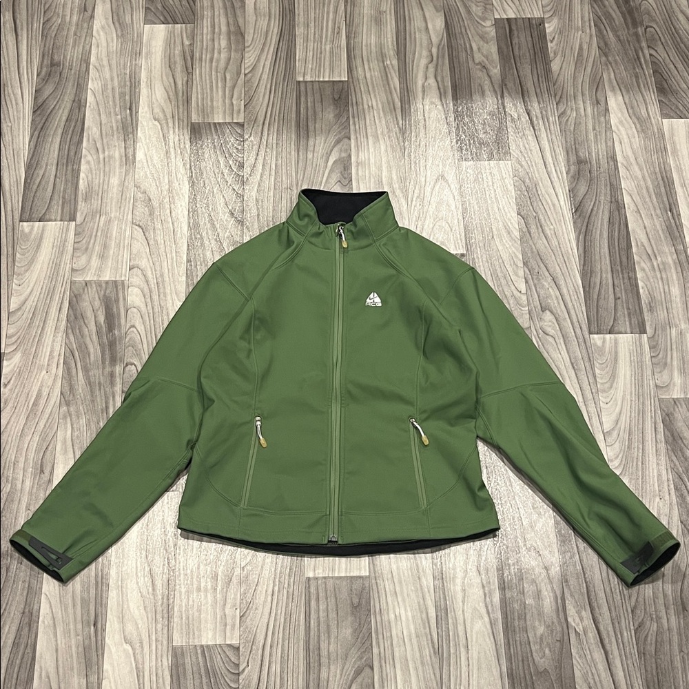 SIZE MEDIUM VINTAGE NIKE ACG FULL ZIP SOFT SHELL JACKET